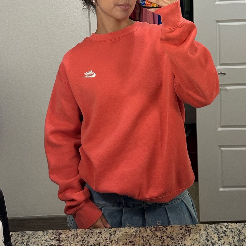 Nike crewneck